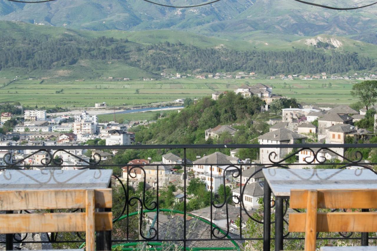 Guesthouse Mele Gjirokastër Extérieur photo