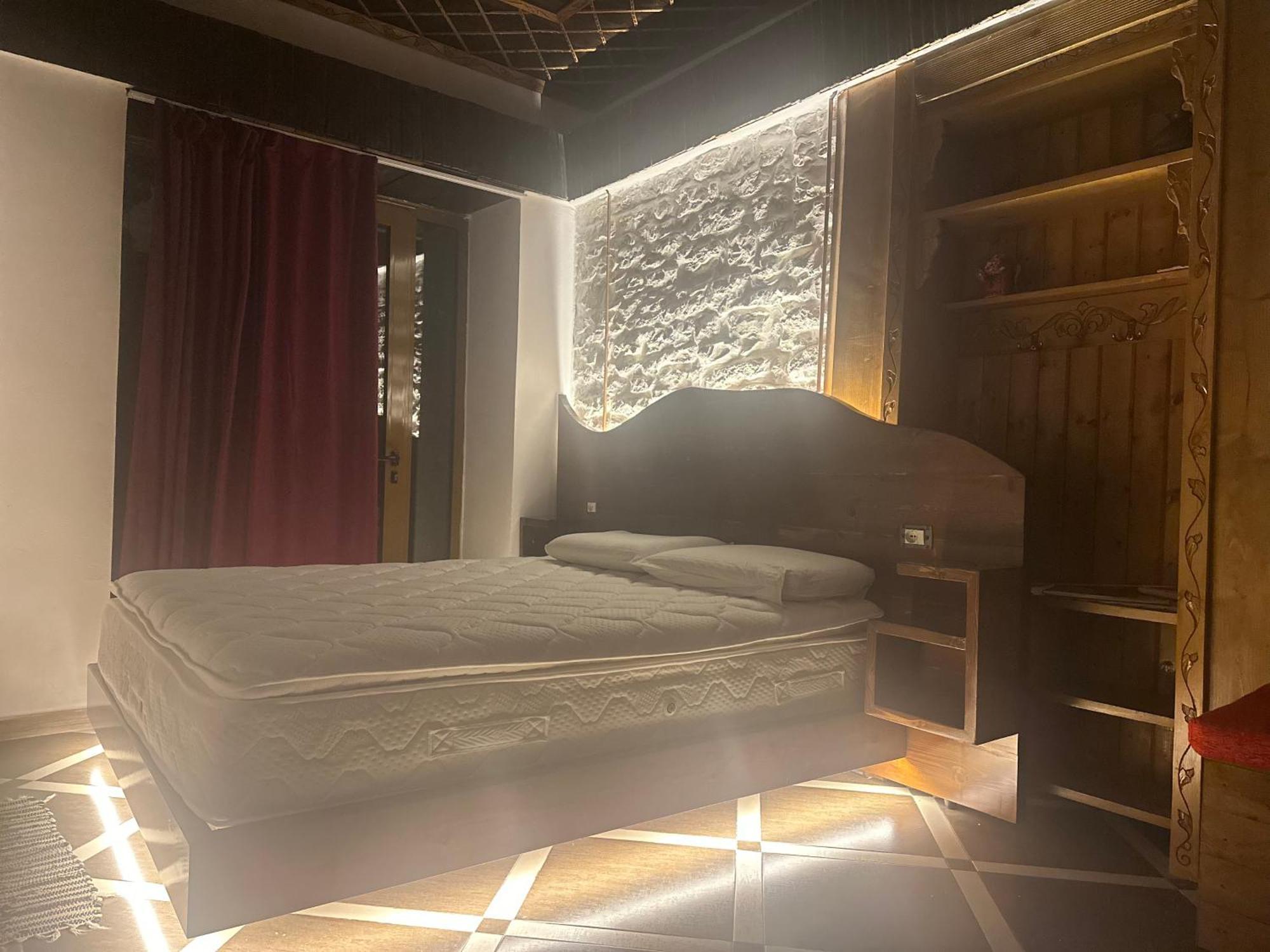 Guesthouse Mele Gjirokastër Extérieur photo