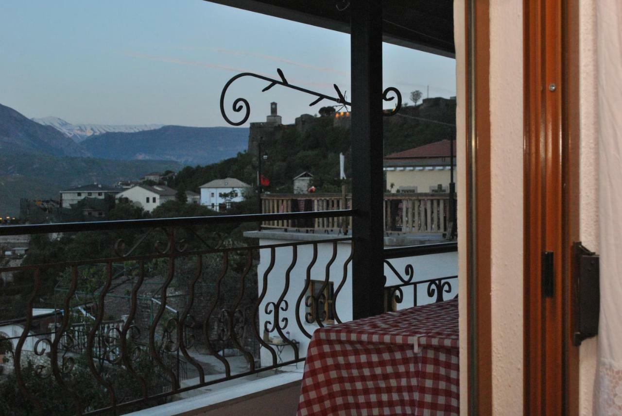 Guesthouse Mele Gjirokastër Extérieur photo